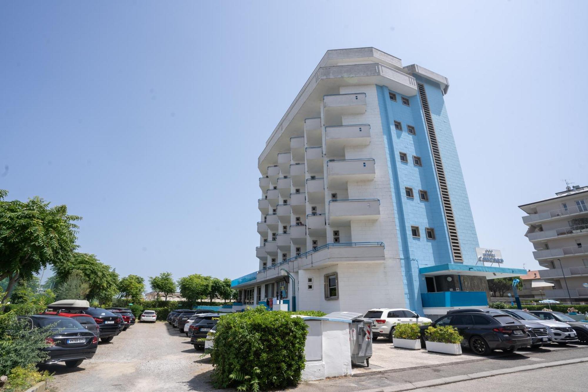 Hotel Concord ลิโด ดิ ซาวิโอ ภายนอก รูปภาพ